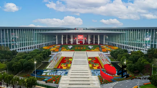 媒体管家|零碳进博 绿色展览 中励展览助力进博会搭建可持续发展战略