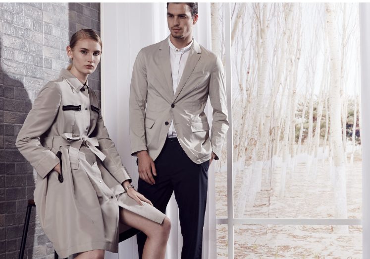 专业定制,自信呈现:依文职业装打造企业团队新形象