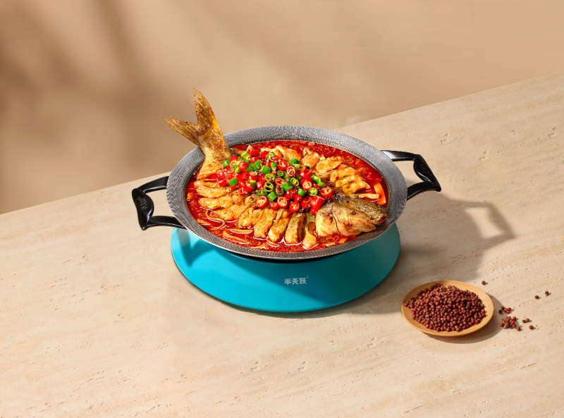 “红”力觉醒!半天妖红花椒烤鱼麻翻你的味蕾(图1) “红”力觉醒!半天妖红花椒烤鱼麻翻你的味蕾(图1)